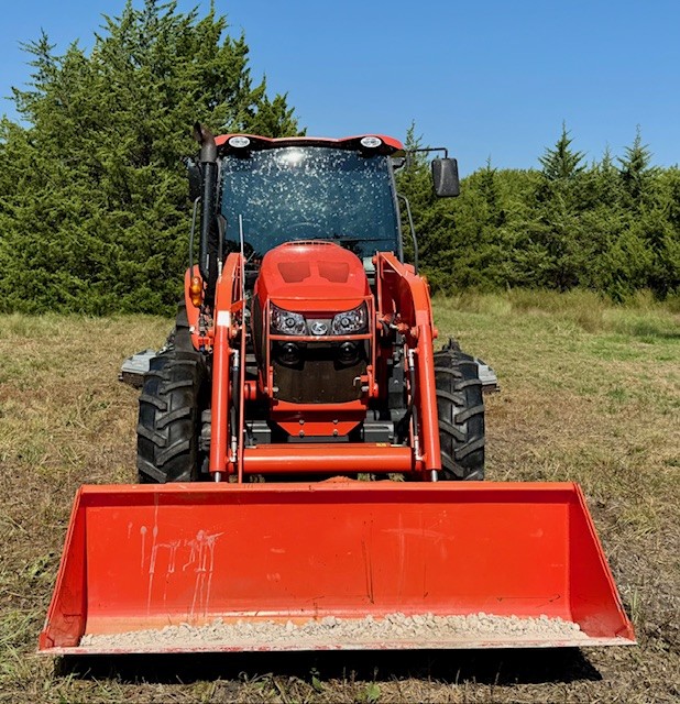 Kubota Medium-Duty Tractor with Enclosed ROPS